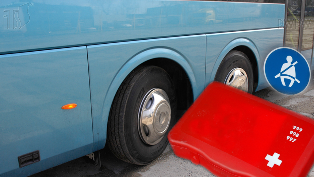 Co stanowi obowiązkowe wyposażenie autobusu